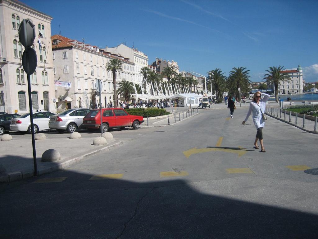 Split Central Guesthouse Ngoại thất bức ảnh